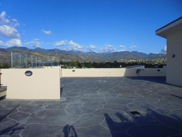 Harloe's Place Apartment Kingston